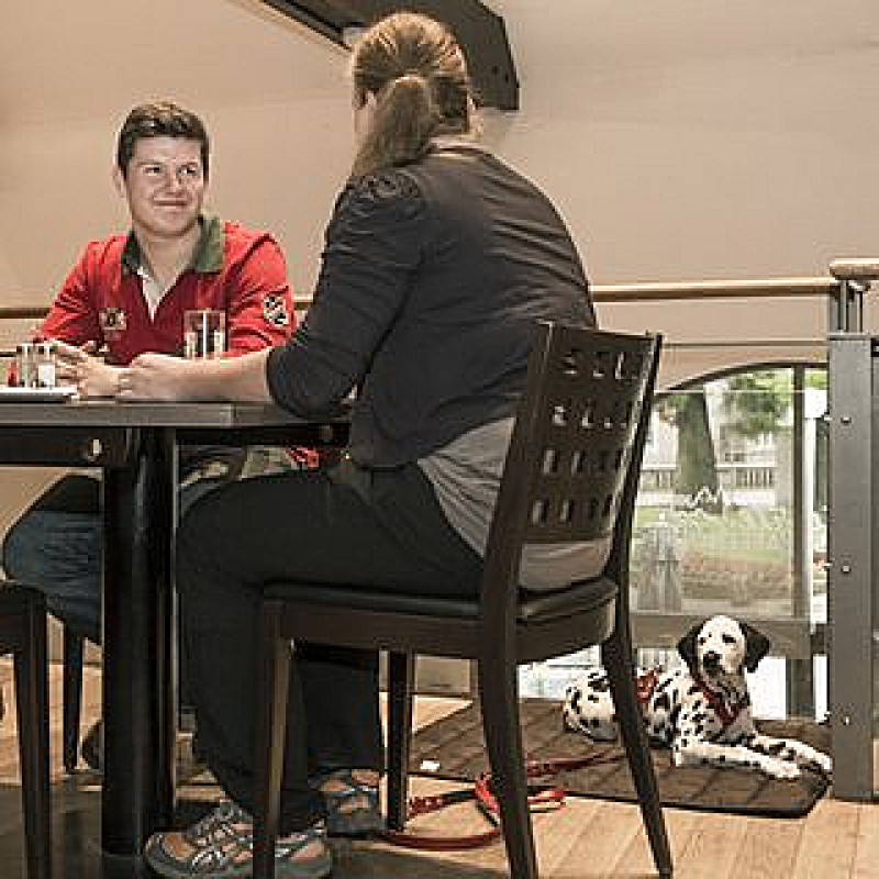 Themenstunde - Stammtisch