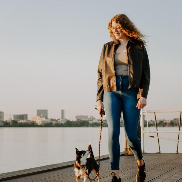 Mini-Kurs Leinenführigkeit & Hundebegegnungen an der Stadionstraße